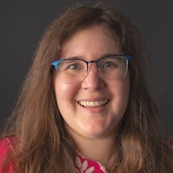 Paola Hasbun headshot